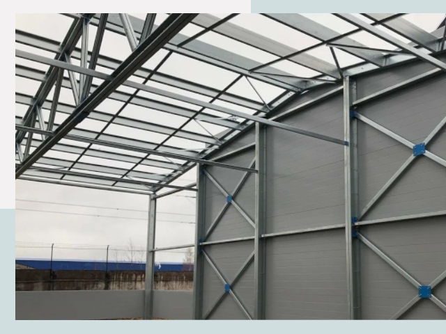 Каркасные ангары от СтальСтрой-Мчр по цене от 621 руб.